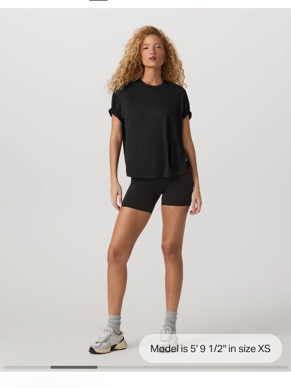 Vuori Black Short Sleeve energy T-Shirt - Picture 6 of 6